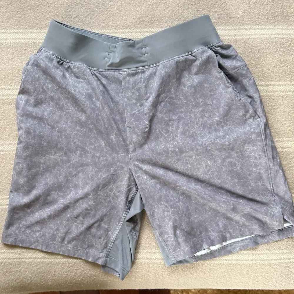 Lululemon T.H.E. Short 7” Linerless Size Small